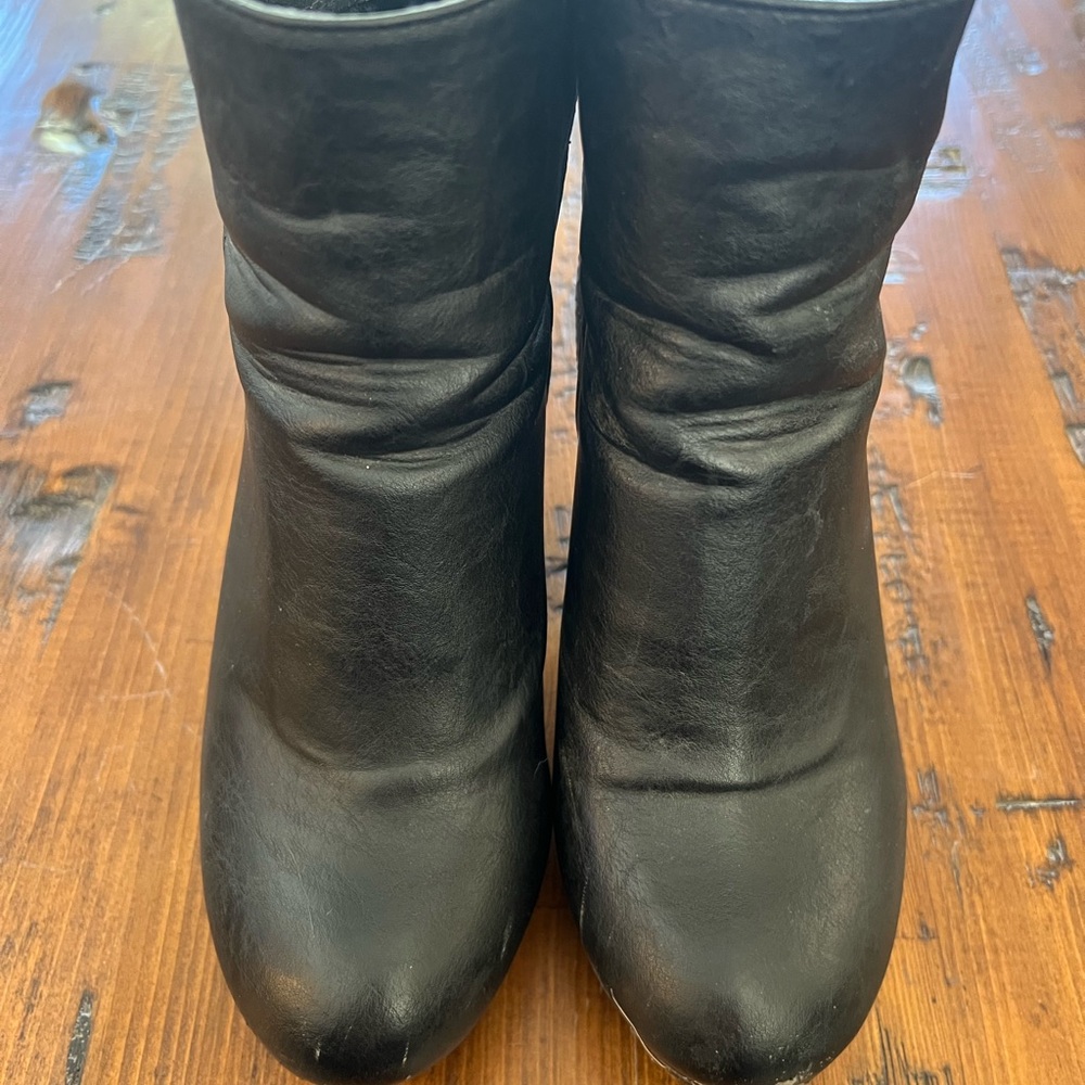Black Leather Women's Booties